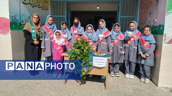روز جهانی کودک در دبستان شهید احمدپور قائمشهر