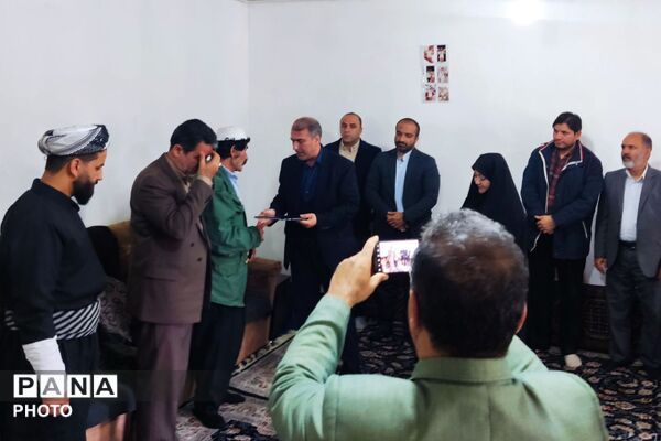 بازدید مسئولین کردستان از مراکز آموزشی آسیب دیده حملات رژیم صهیونی- آمریکایی