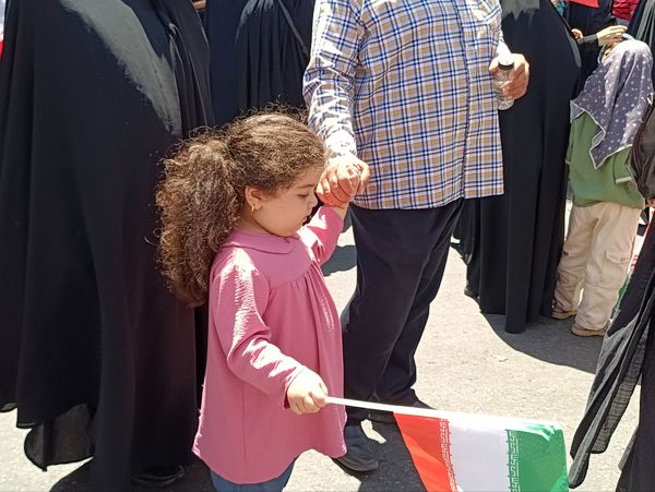 راهپیمایی جمعه خشم و نصر با حضور پرشور مشهد مقدس برگزار شد