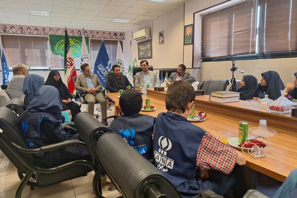 جلسه هم اندیشی و تجلیل از خبرنگاران پانا در شیراز 