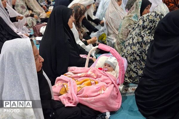 نماز عید فطر در شهرستان باشت مصلی امام خمینی (ره)