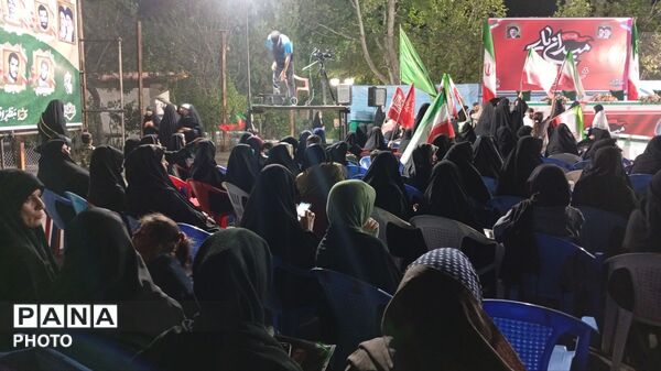 استقبال چشمگیر مردم شازند از برنامه‌های فرهنگی و مهارتی مسابقه میدان یار