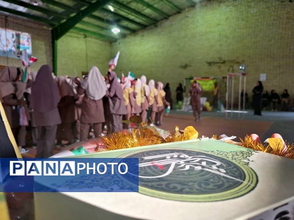 جشن پویایی و نشاط در مدرسه فاطمیه حاجی‌آباد