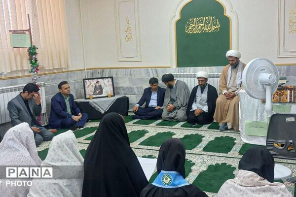 زنگ نماز در هنرستان حضرت معصومه شهرستان شیروان