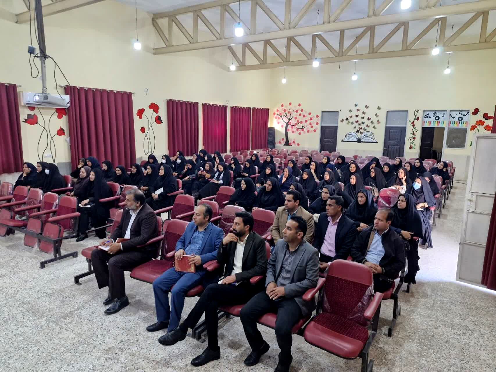 معلمان الگوی سلامت و نشاط در مدرسه هستند