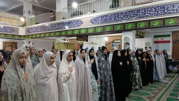 شور معنوی اعتکاف دانش‌آموزی در دامغان