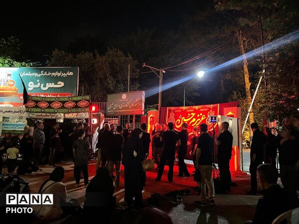حضور باشکوه مردم کرج در صد و یازدهمین شب از تجمعات مردمی
