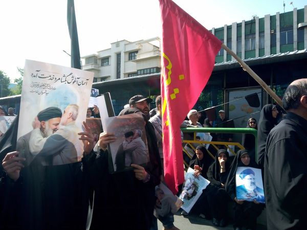 شهادت هنر مردان خداست