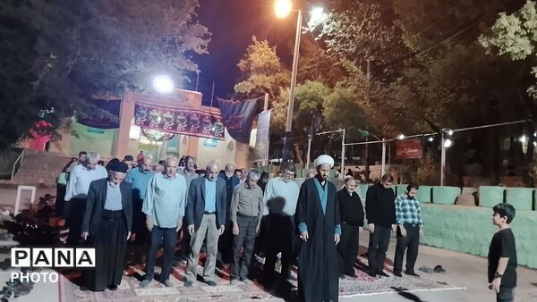 زمزمه بندگی در جوار امامزاده سید سعید شهر چلیچه