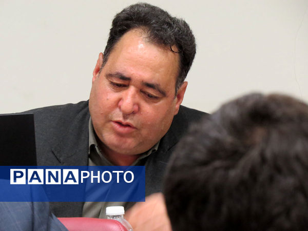 برگزاری شورای معاونان آموزش و پرورش با حضور استاندار 