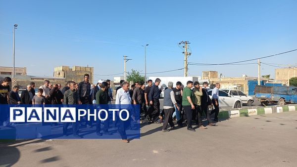 تشییع پیکر مادر شهید «حسن محمدی» در جعفریه قم