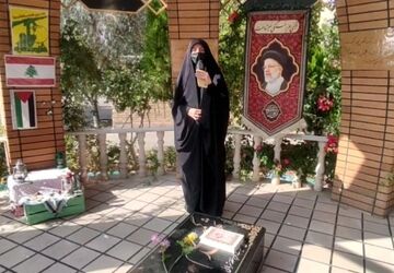 ادای احترام دانشجویان پردیس حضرت معصومه(س) به شهید گمنام