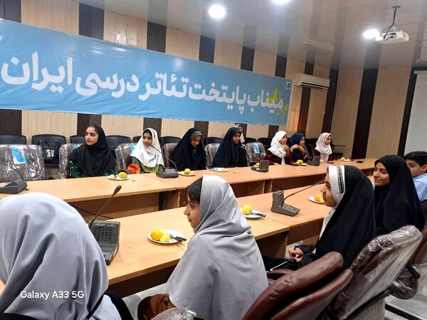 مراسم تقدیر از دانش‌‌آموزان فعال خبرگزاری پانا در میناب
