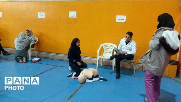 آزمون مهارتی سفیران سلامت در شهرستان خلیل آباد 