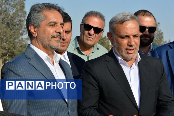 بهارستان روی ریل پیشرفت، افتتاح چندین طرح خدماتی و عمرانی