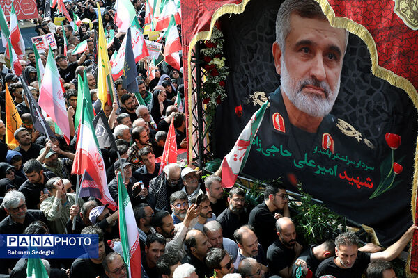 تشییع شهدای اقتدار در تهران - 2