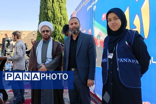 13 آبان؛ تجلی بیداری و استکبارستیزی دانش‌آموزان