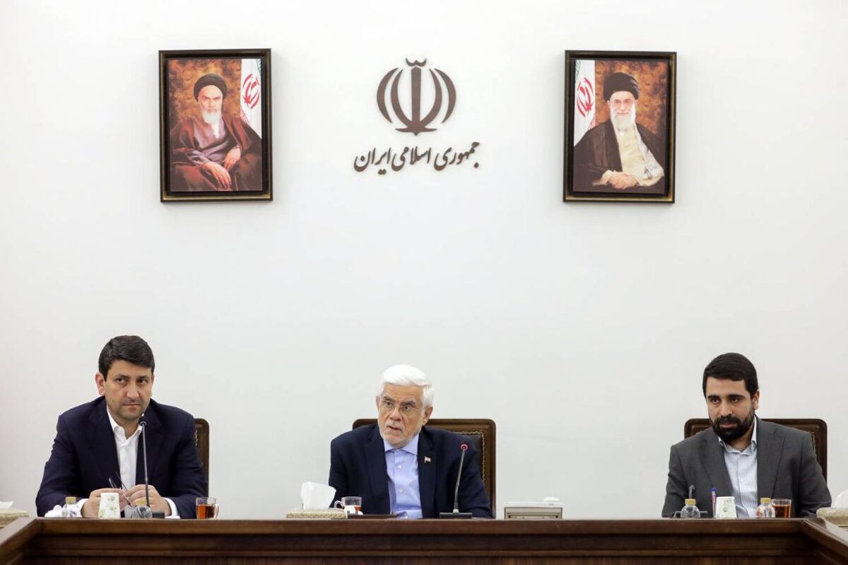 باید از اختلافات جزئی عبور کرد تا کشور به سمت آینده‌ای هوشمند و فناورانه حرکت کند