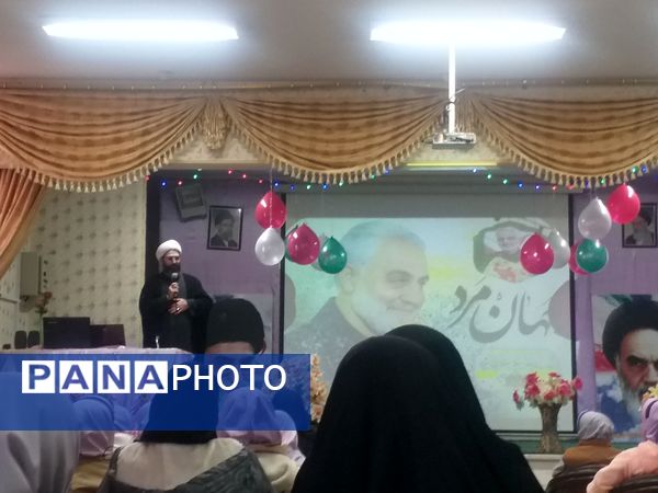 مراسم بزرگداشت نماز در اسفرورین 