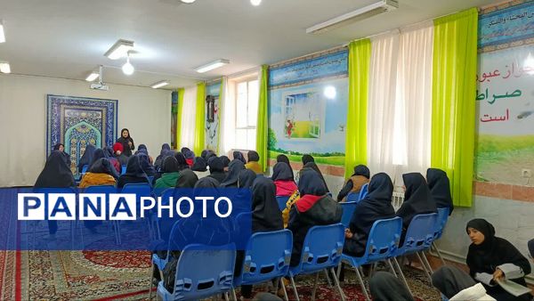 جلسات توجیهی رویداد ایده‌های نو در مدارس گناباد 