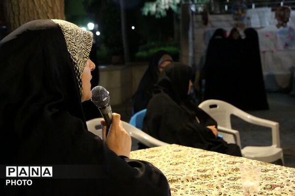 نوجوان مبارز؛ نسل نو، میدان‌دار خدمت در پارک آزادی