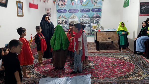 برپایی مهد آدینه نور در مسجد صاحب الزمان آشخانه 