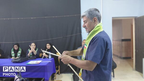 دوره آموزشی چوب و گره در کانون سراج ناحیه ۷