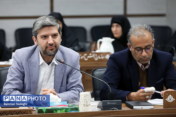 گردهمایی آموزشی مربیان و عوامل اجرایی عمره دانش‌آموزی