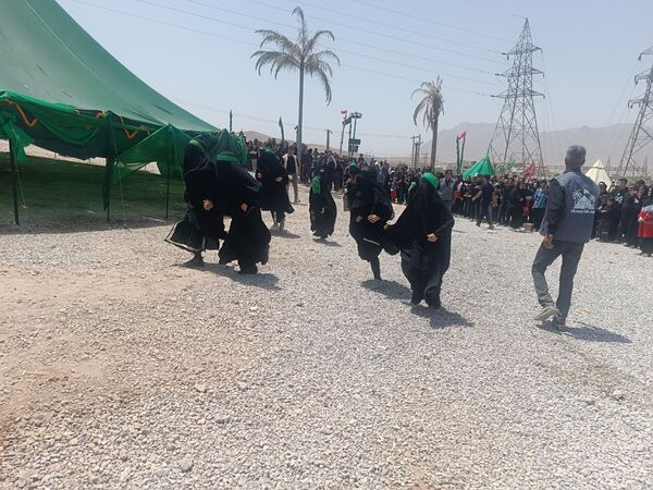 مراسم خیمه سوزان در شهر طاقانک