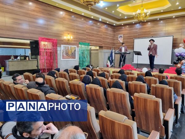 آیین اختتامیه دهمین دوره جشنواره نوجوان خوارزمی در طرقبه شاندیز