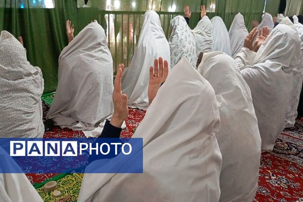 اقامه نماز عبادی،سیاسی جمعه همزمان با ایام دهه فجر در شهر بار نیشابور