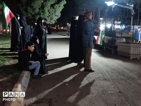 حضور مردم نمایشی از اتحادوهمبستگی دربلوار جمهوری نیشابور
