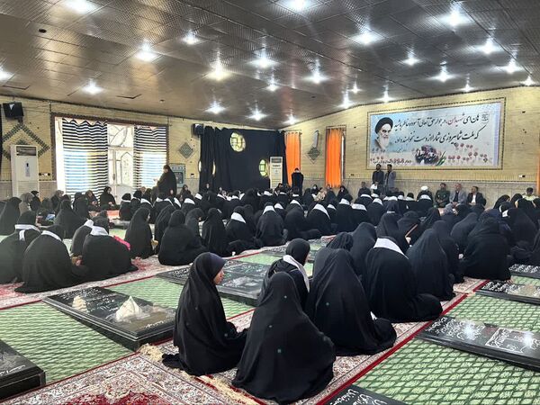 اعزام دختران لامرد به سرزمین نور