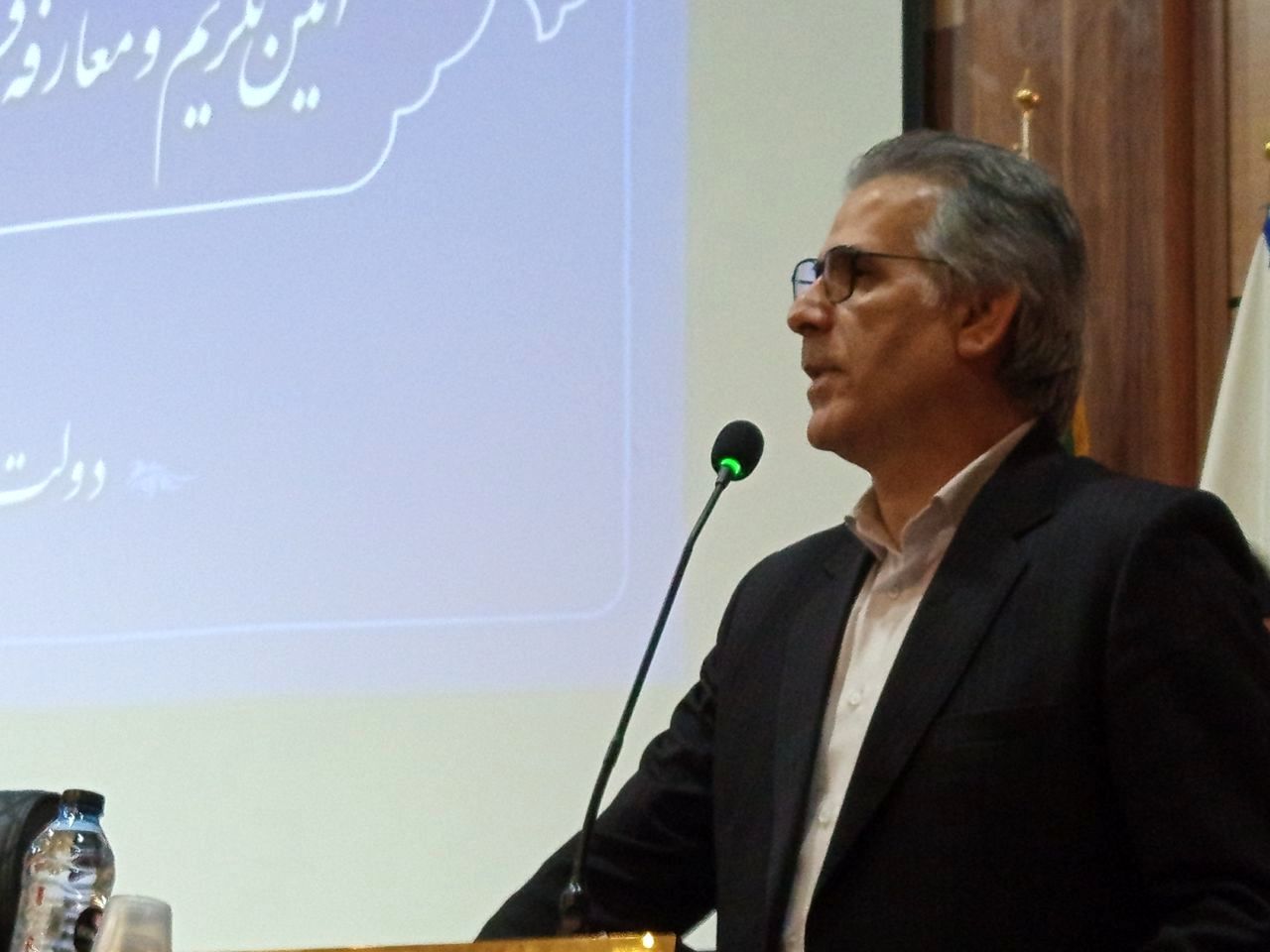 وجود عدالت باعث وفاق می‌شود