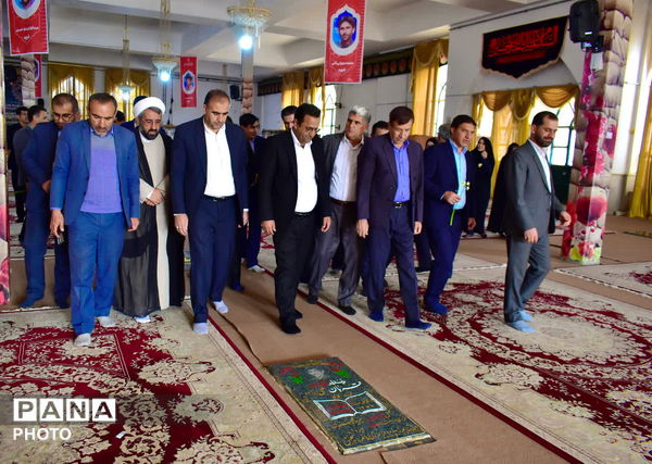 تجدید میثاق مسئولان آموزش‌وپرورش کهگیلویه و بویراحمد با شهدا 