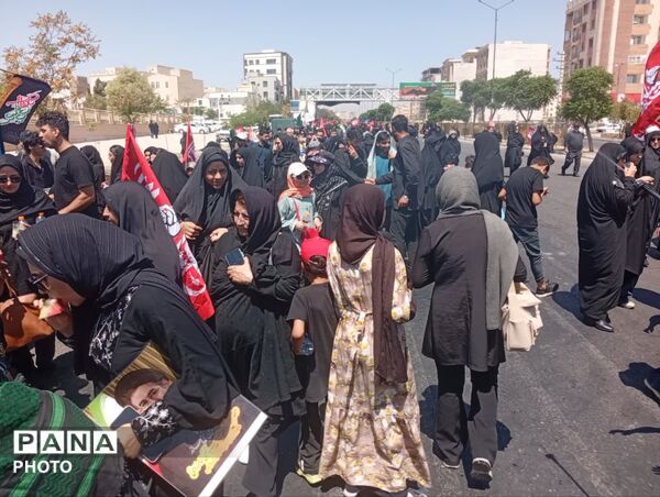 راهپیمایی جاماندگان اربعین در سمنان
