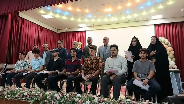 تقدیر از رتبه های استانی و کشوری جشنواره فرهنگی هنری فردا