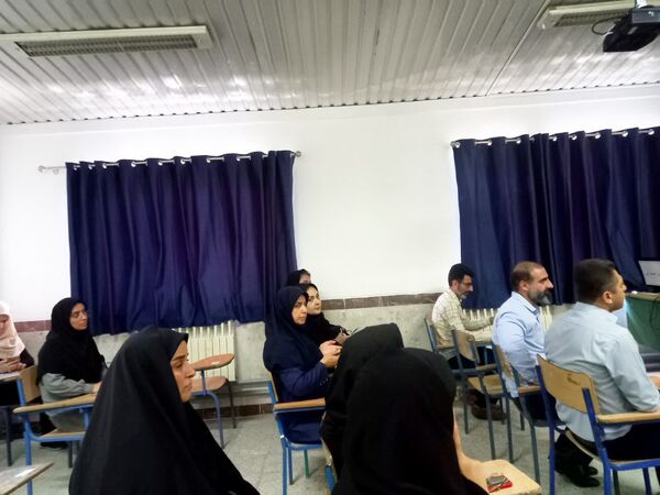 کارگاه توانمند سازی دبیران متوسطه اول و دوم