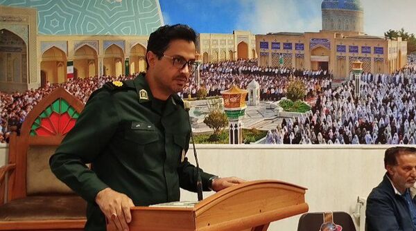 دیدار فرماندهان بسیج دانش آموزی مدارس کاشمر با امام‌ جمعه شهرستان
