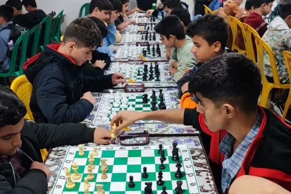  مسابقات شطرنج دانش‌آموزی شهرستان بهبهان با مشارکت دانش‌آموزان