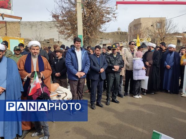 راهپیمایی 22 بهمن راز جرگلان 