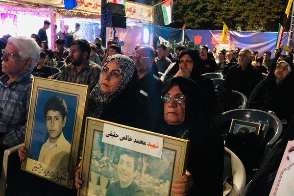  اولین اجلاسیه ۲۲۰ شهید محلاتِ حوزه مقاومت بسیج کمیل سپاه‌ ناحیه بقیه‌الله شیراز