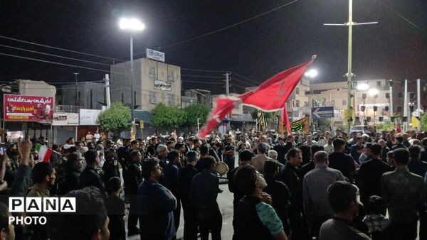 مردم با شعار «مرگ بر آمریکا» تجدید بیعت کردند