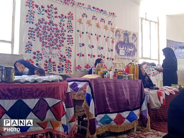 جشنواره غذای سالم در روستای آبنیه
