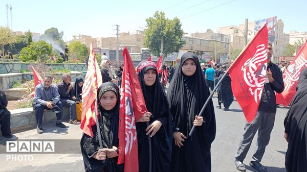 اجتماع باشکوه جاماندگان اربعین‌حسینی در فردیس 