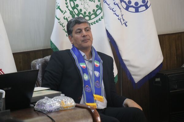 دیدار دانش‌آموزان پسر پیشتاز با مدیر سازمان دانش‌آموزی خراسان رضوی