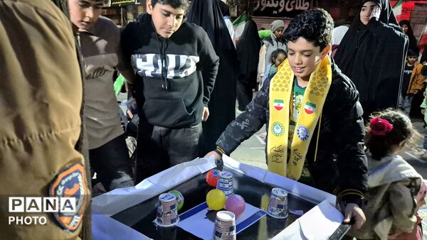 طنین رجزهای دانش‌آموزان پیشتاز در همایش شبانه‌ فارسان