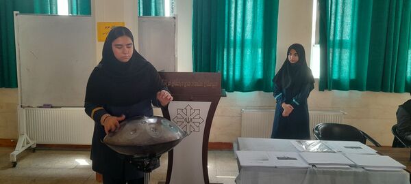 افتتاحیه جشنواره نوجوان خوارزمی در مرکز پرورش استعدادهای درخشان فرزانگان ملارد