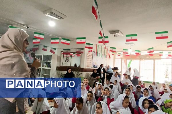 کودکان غرفه‌داران جشن میلاد موعود