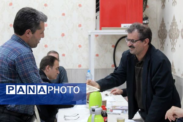 آیین تجلیل از پیشکسوتان فرهنگی ملکان 